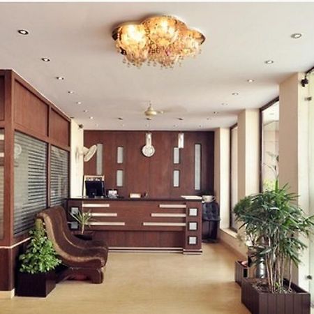 Hotel Jasmine Харідвар Екстер'єр фото